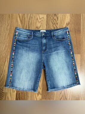 DRIFTWOOD Women's Lulu Cut Off Jean Shorts with Embroidery- Size 30